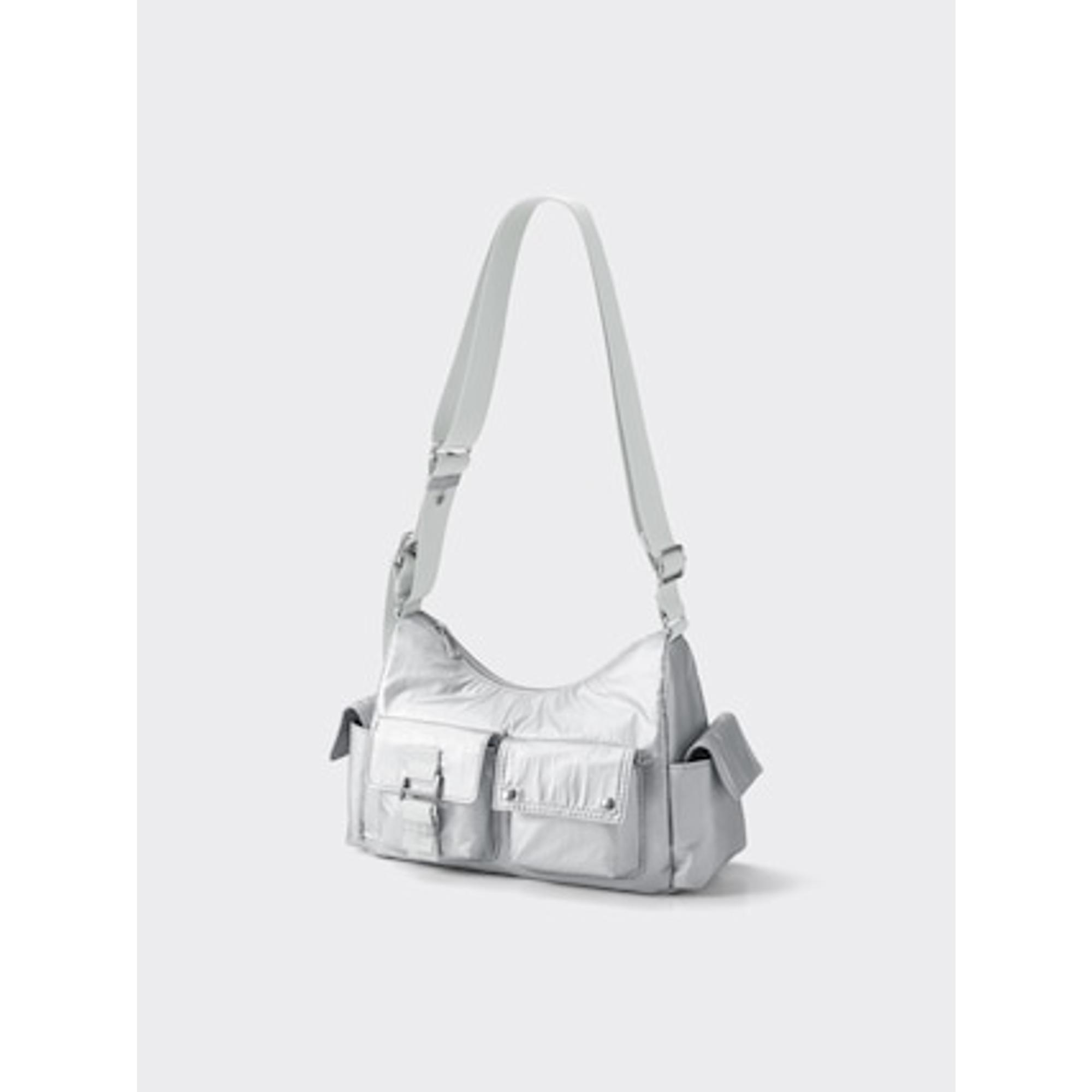 アウトポケットバッグ