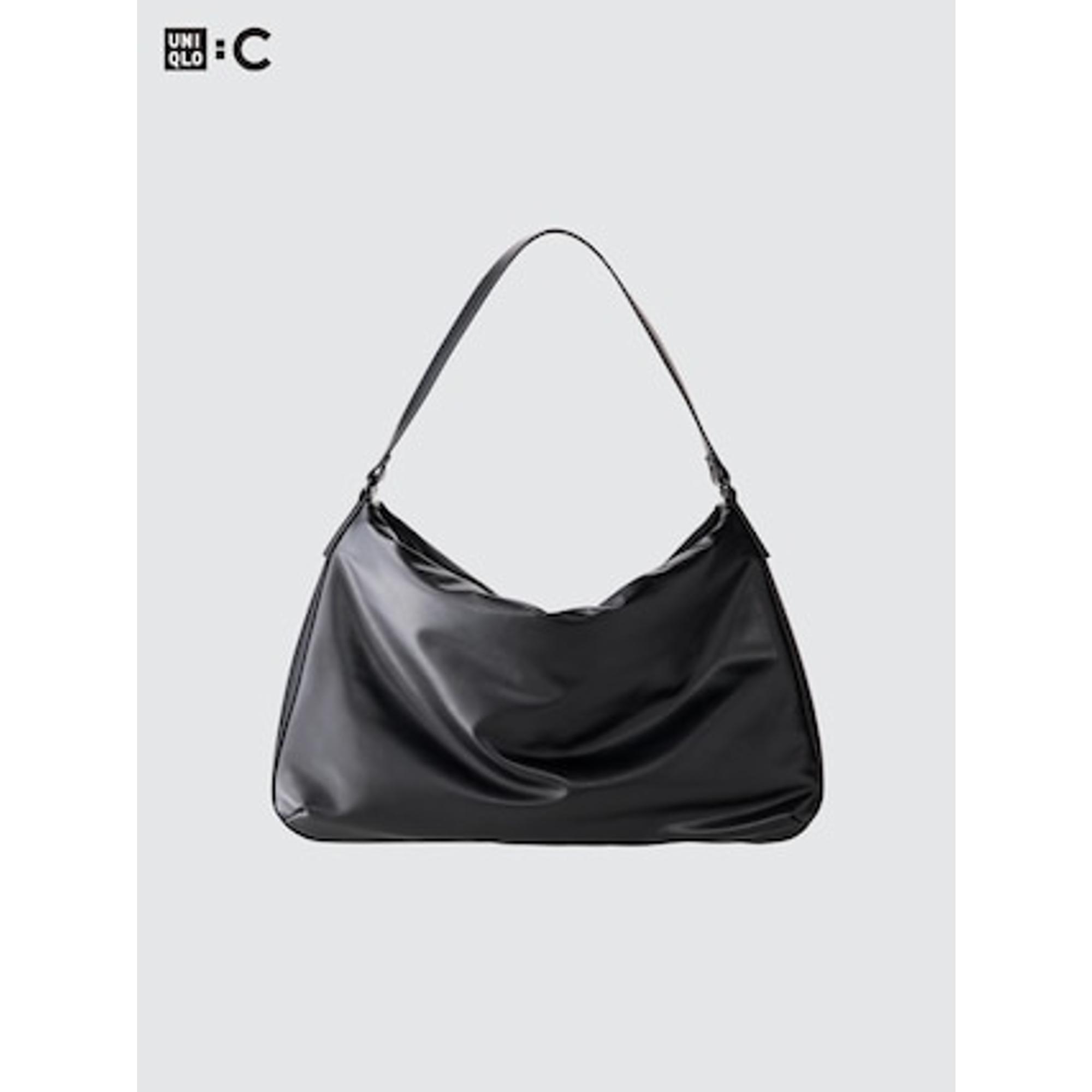 レザータッチパフィーバッグ