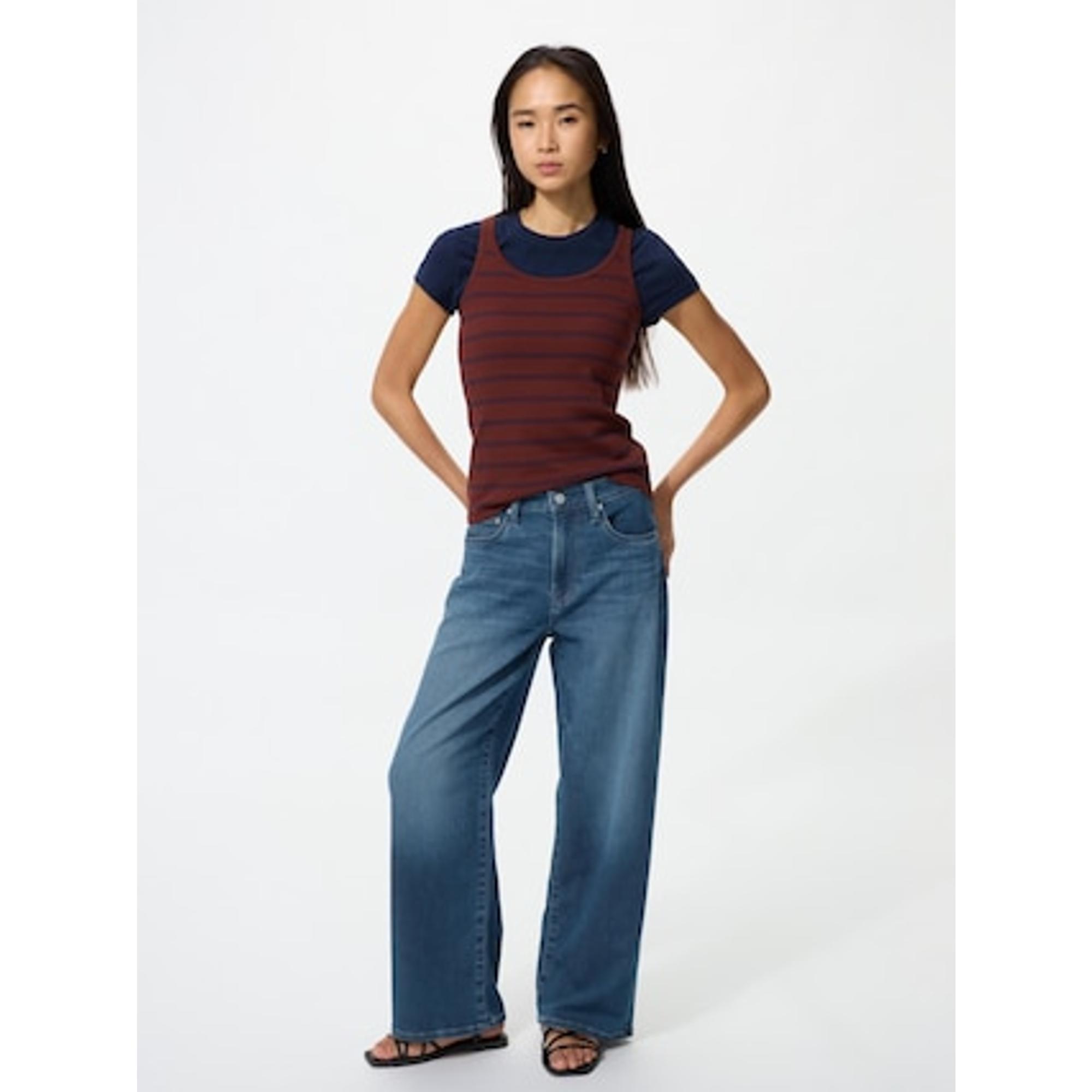 EZYワイドストレートジーンズ